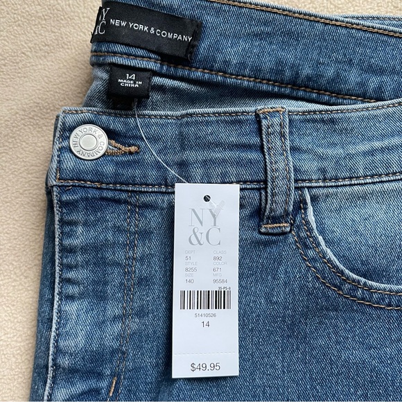 New York & Company NEW Denim Jeans - Picture 2 of 2